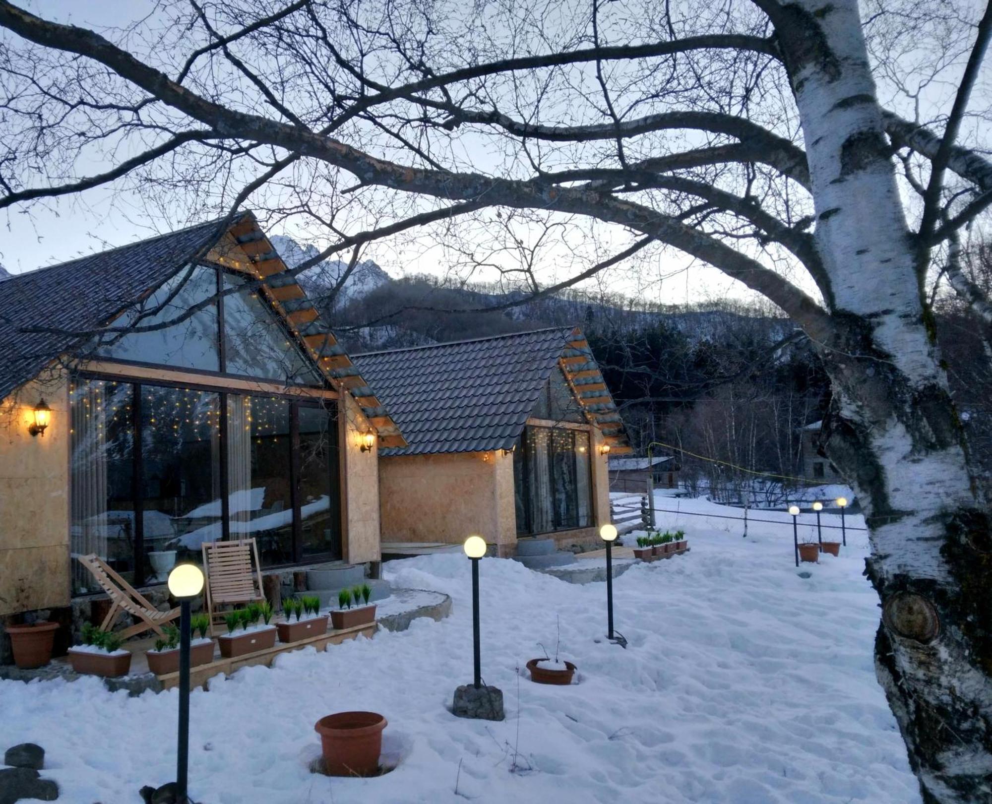 Kazbegi Cottages Qabarjina Exterior foto